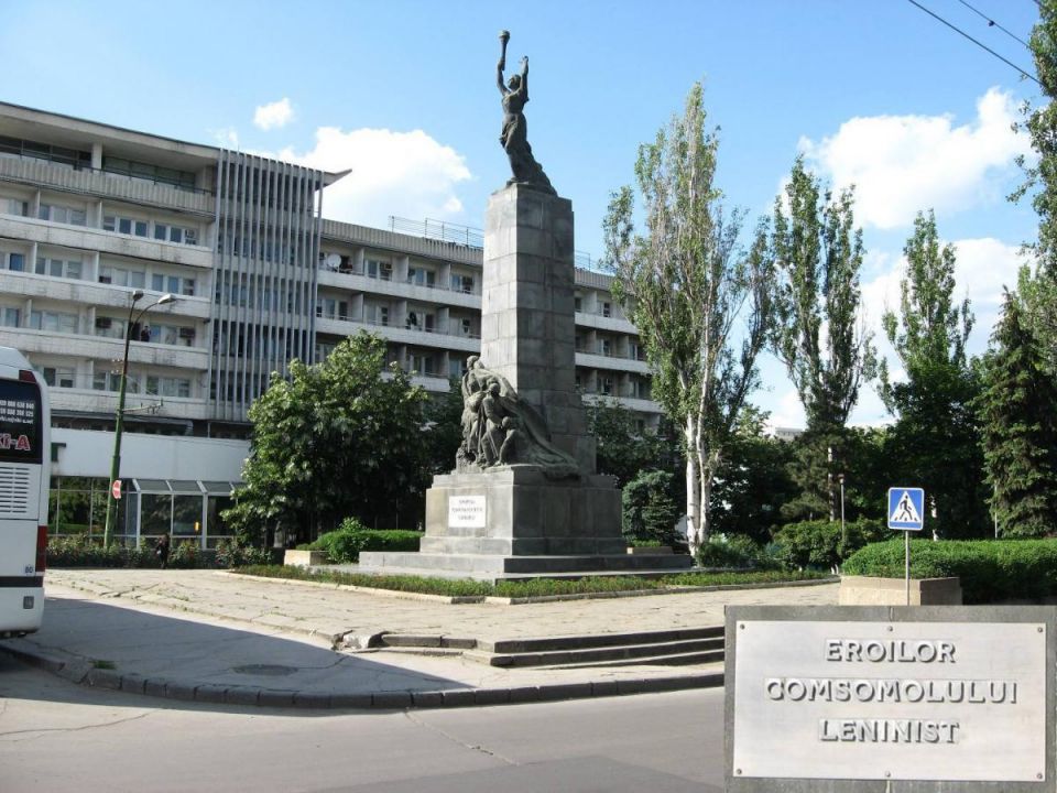 chisinua1.jpg